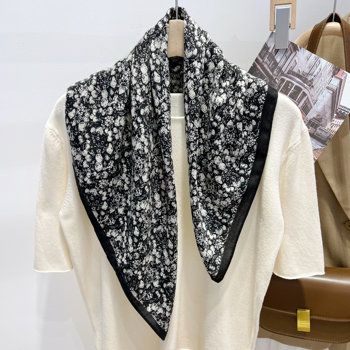 秋冬新款文艺复古碎花棉麻方巾韩版时尚领巾百搭头巾保暖围巾披肩