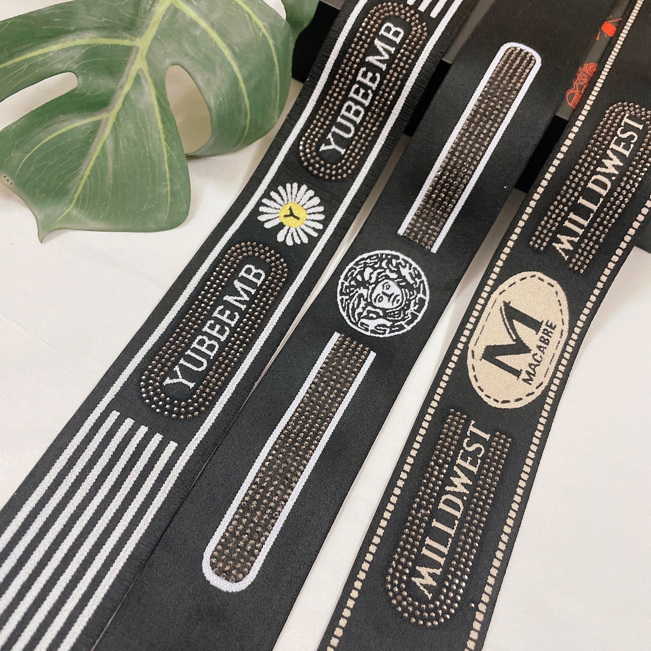 New Fashion Brand Hot Diamond Elastic Belt English Jacquard Elastic Belt Clothing Accessories Leisure Elastic Waistband full figure