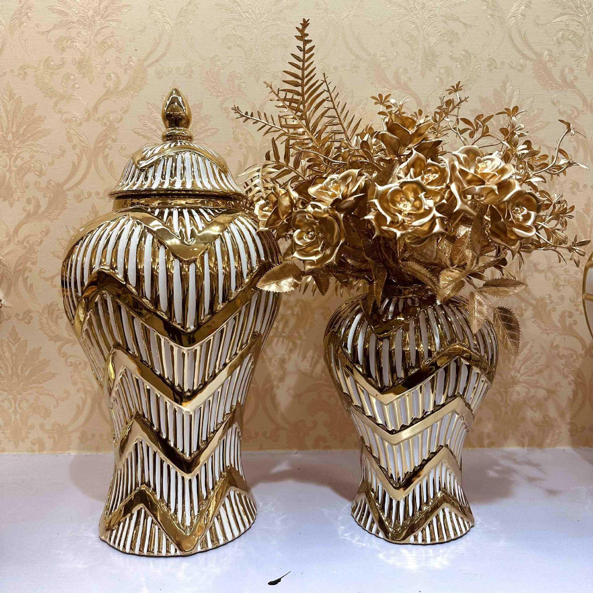 Factory direct European-style electroplated golden ceramic general pot vase light luxury crafts model room soft decoration details Picture