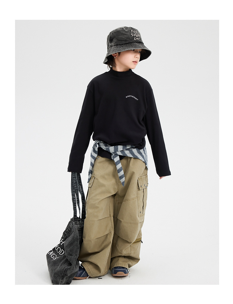 A white semi-high neck fleece base shirt for boys in autumn and winter, 2025 new style, with a long-sleeved T-shirt worn inside for teenagers and children pic 18