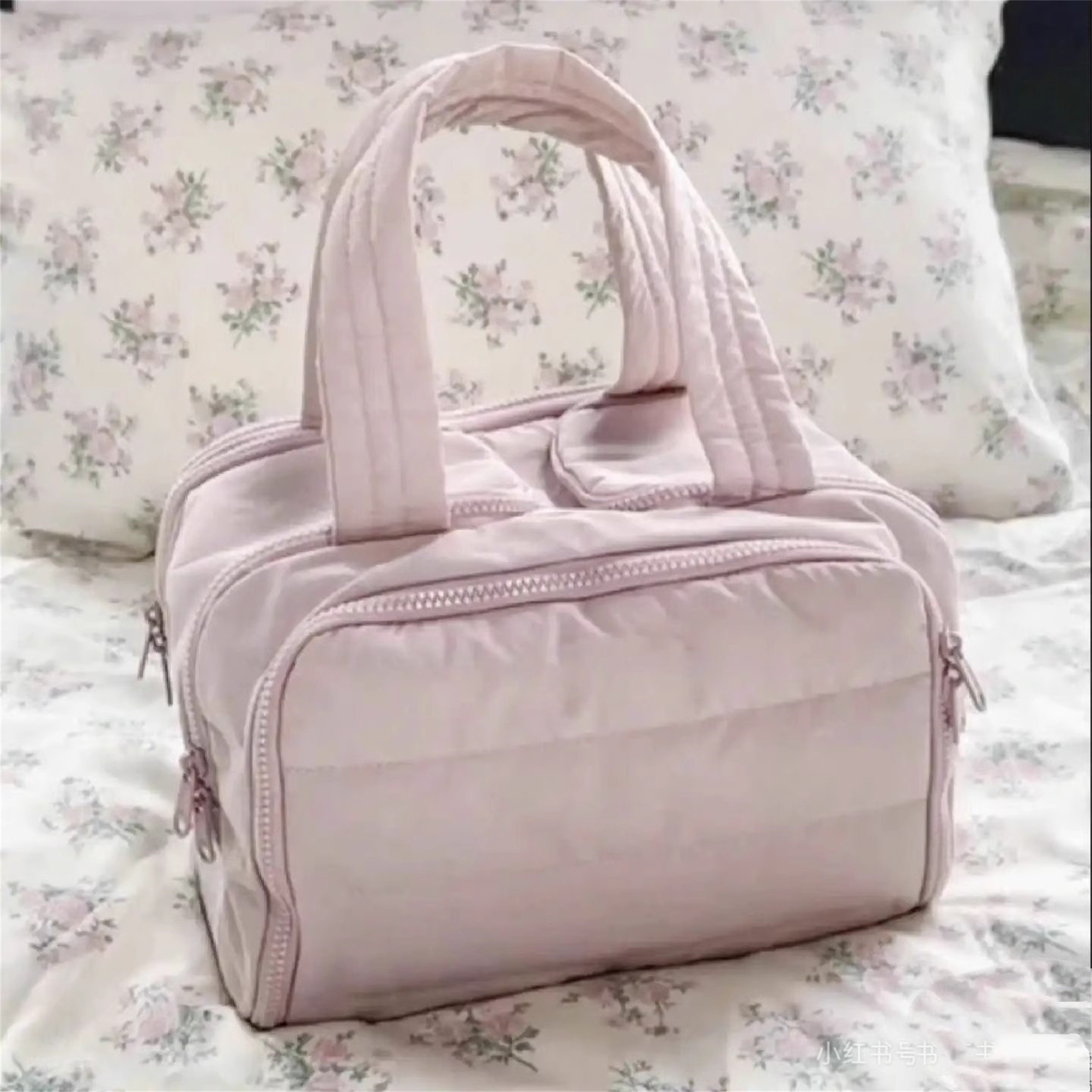 Waterproof, Lightweight, Zoned Storage, Multi-Functional, Large-Capacity Travel Portable Cosmetics And Toiletries Bag