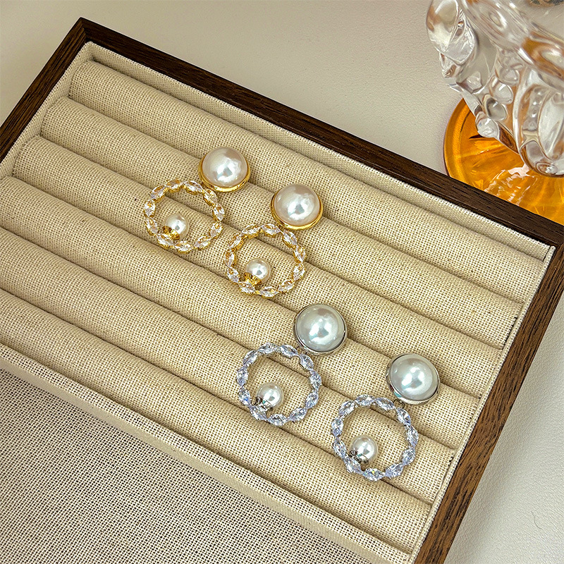 侣贡 2025新款珍珠圈圈耳环轻奢高级感女小众设计镶钻耳钉耳饰