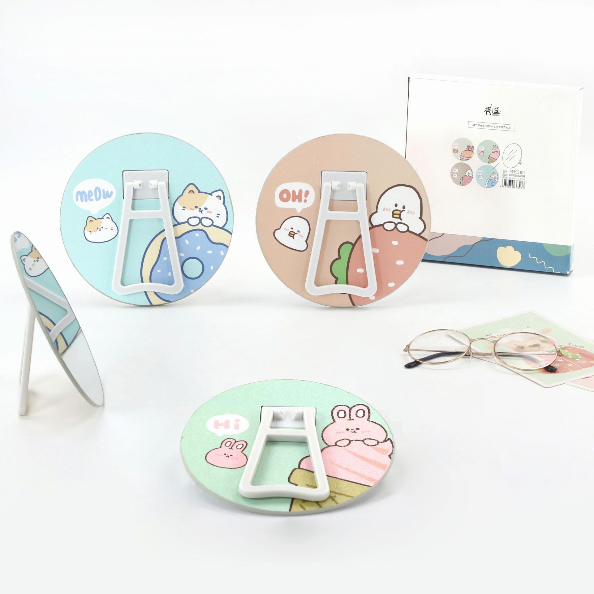 新款卡通台式细节图