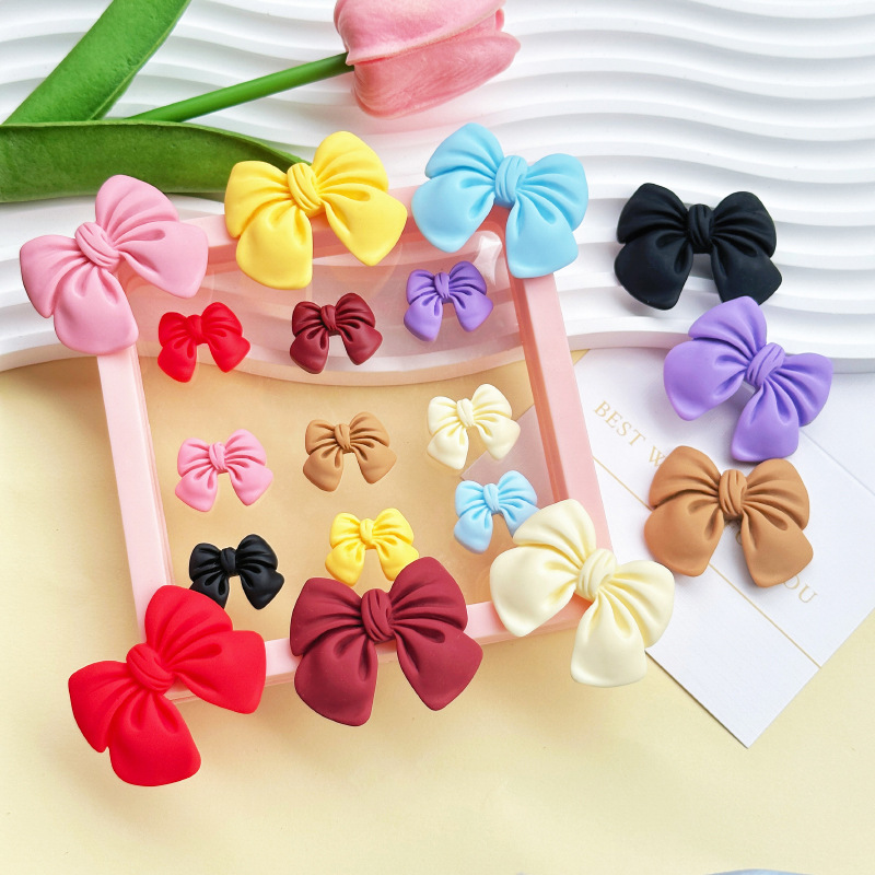 Cartoon simulation bow tie diy resin accessories, phone cases, cream glue DIY hair clips, wholesale of handcrafted materials
