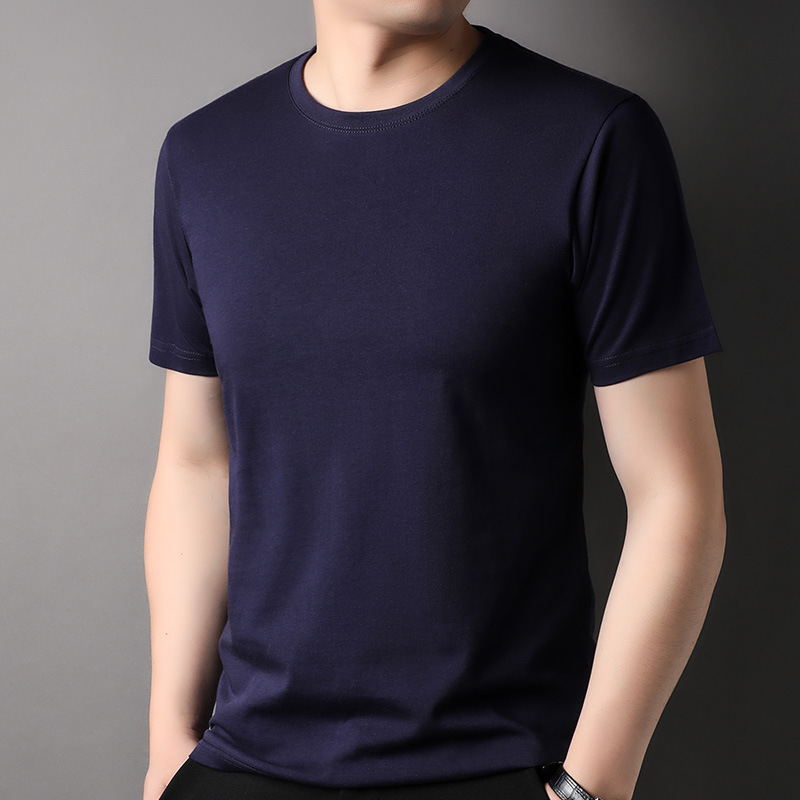 2023 Summer New Men's short-sleeved T-shirt with round neck details Picture