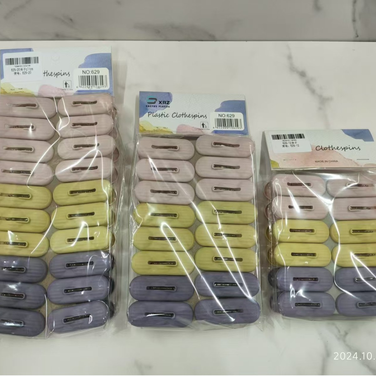 Wholesale factory direct sales of windproof clips, clothes drying clips, sock clips, plastic clothes drying clips, and fixed clips details Picture