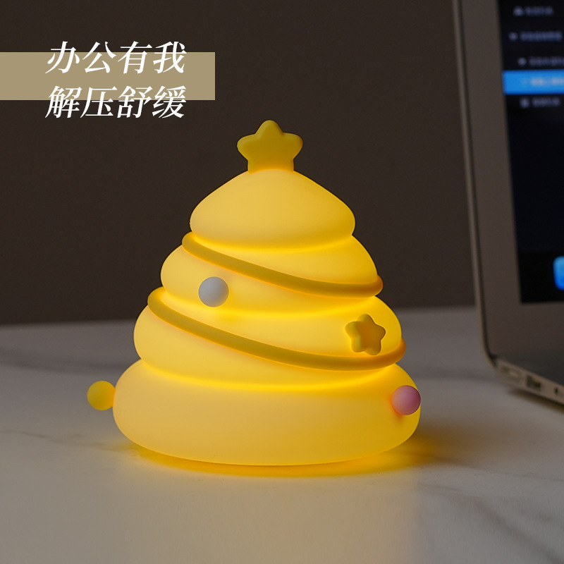 Christmas tree silicone lamp, Christmas night light, decorative patting light, creative and cute silicone, high appearance level ambient light Application Scenario