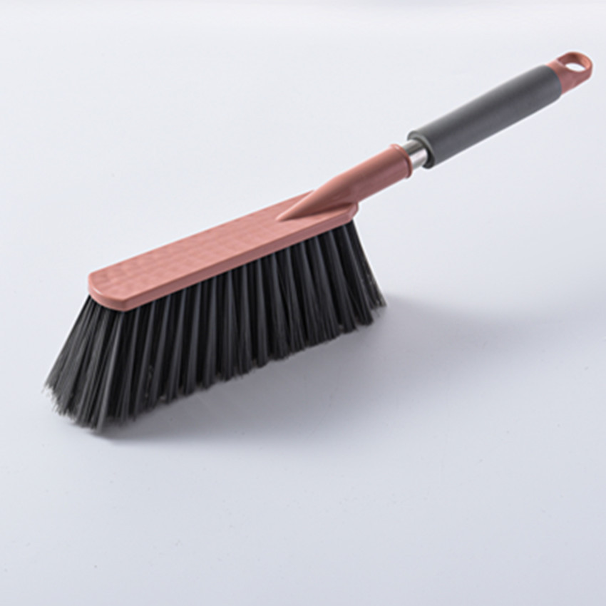 Internet-famous sofa cleaning, large bed sheet dust removal brush, Nordic-style bed brush, household bristle brush, soft bristle broom Specification image