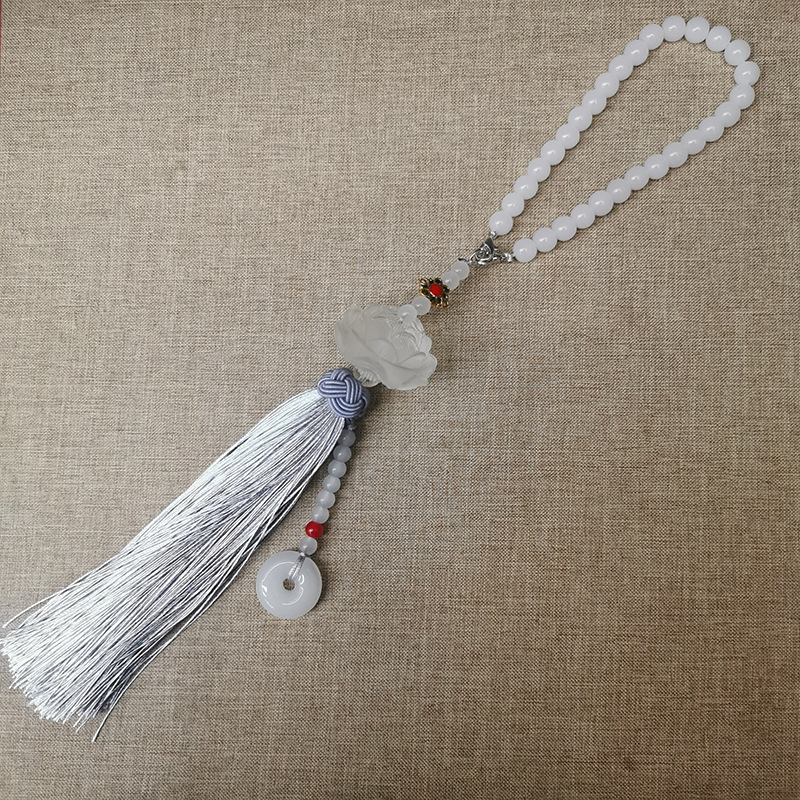 High-end lotus car interior pendants, high-end, fashionable, individual and creative safety pendant accessories pic 5