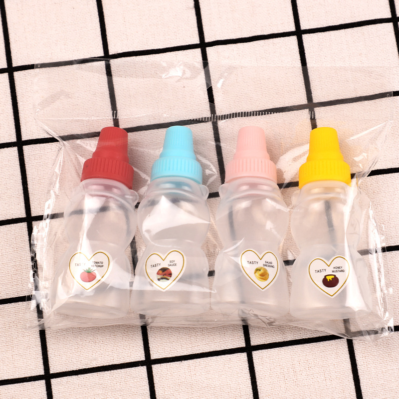 Wholesale of kitchen household mini seasoning bottles, tomato salad honey squeeze bottles, sauce bottles, food-grade squeeze sauce bottles details Picture