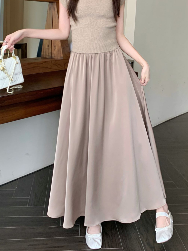 French acetate satin half skirt for women 2024 Spring/Summer pleated long skirt with elastic and tight waist, A-line large swing umbrella skirt Item Picture