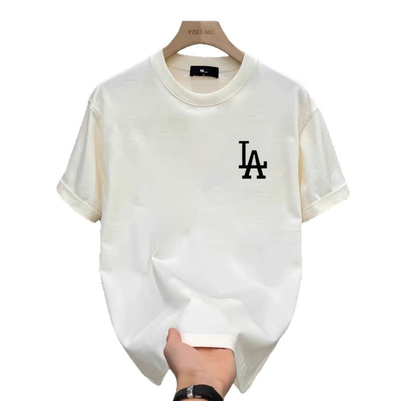 A new summer fashion brand for men in 2025, featuring a pure cotton, versatile short-sleeved T-shirt. It's a niche high-street American loose top Item Picture