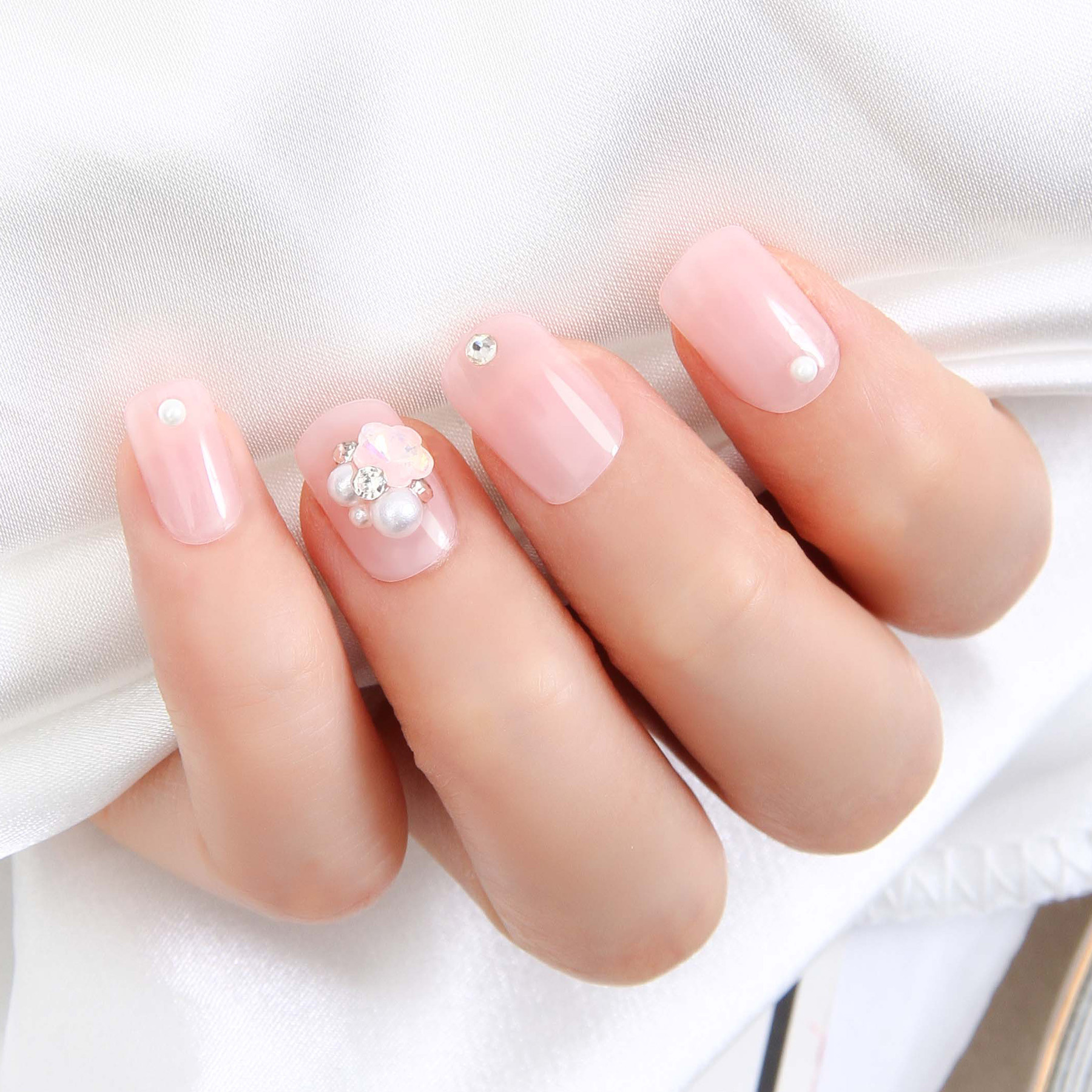 Nude New Handmade Nail Pink Flower Cute Wear Nail Short Nail Piece Square Head Free Film Free Gift Kit details Picture