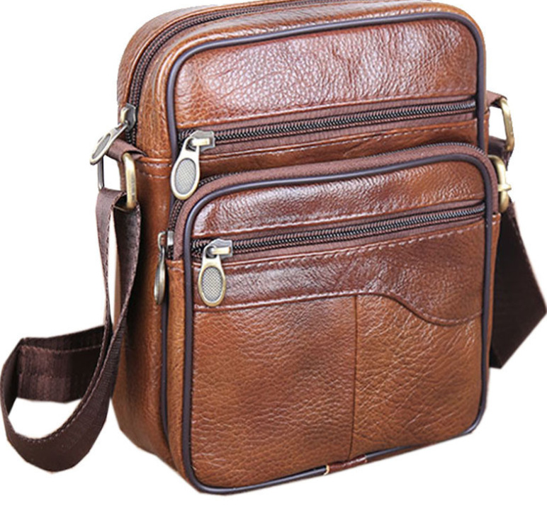 Vintage square brown shoulder bag