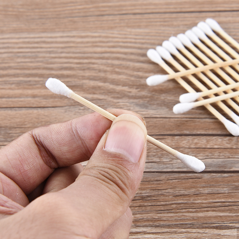 Disposable Cotton Swabs Double-Ended Wooden Swabs Cotton Swabs Ear Picks Tampon Swabs Makeup Remover Makeup Swabs Application Scenario