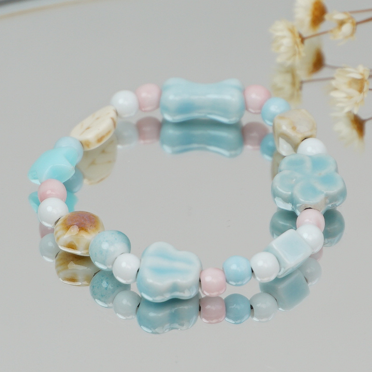 Swallotail butterfly bracelet, ethnic style ceramic double butterfly wholesale manufacturer, live-streaming direct supply, street stall butterfly bracelet accessories Specification image