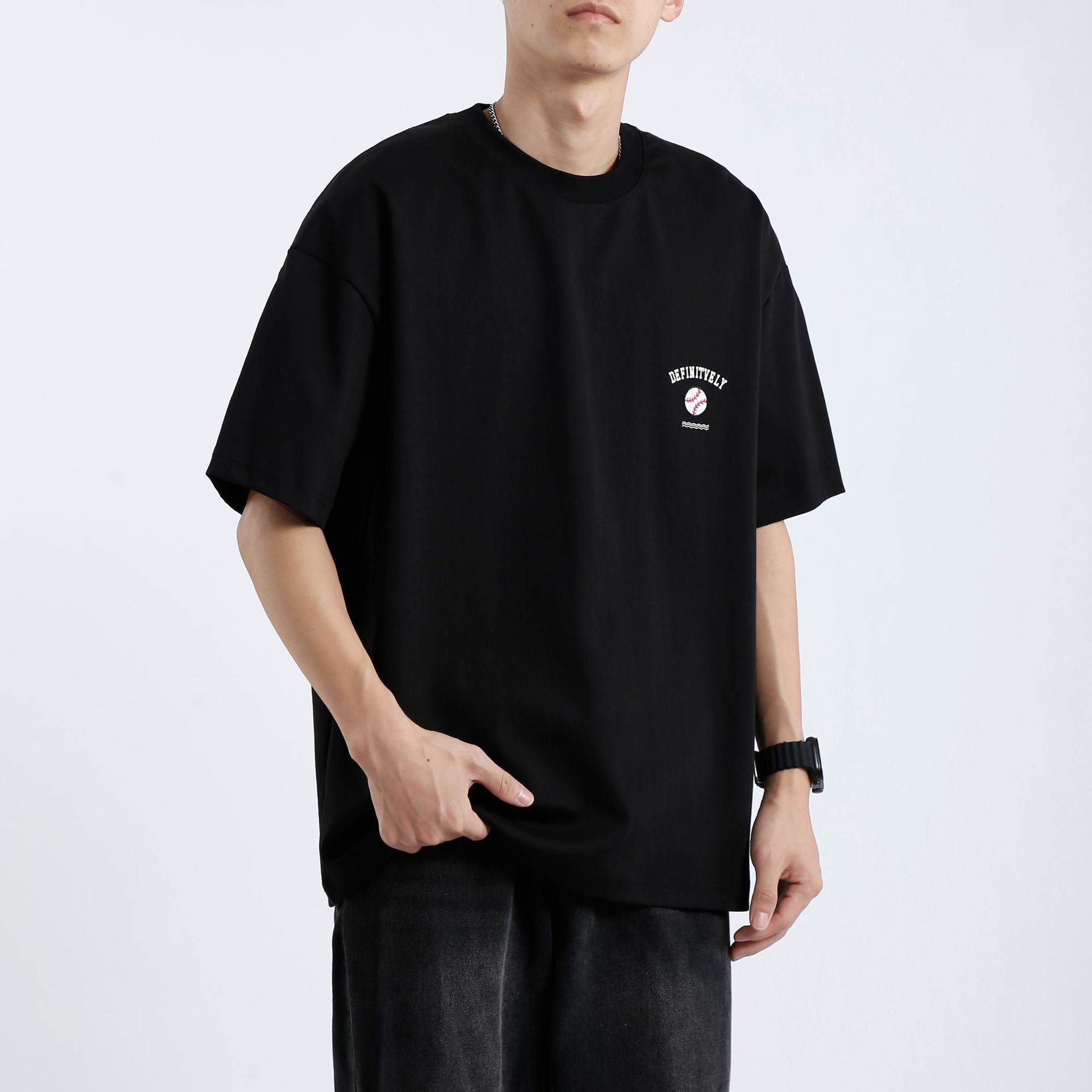 t恤男士短袖潮流/男装/短袖/T恤/体恤男士短袖潮流白底实物图