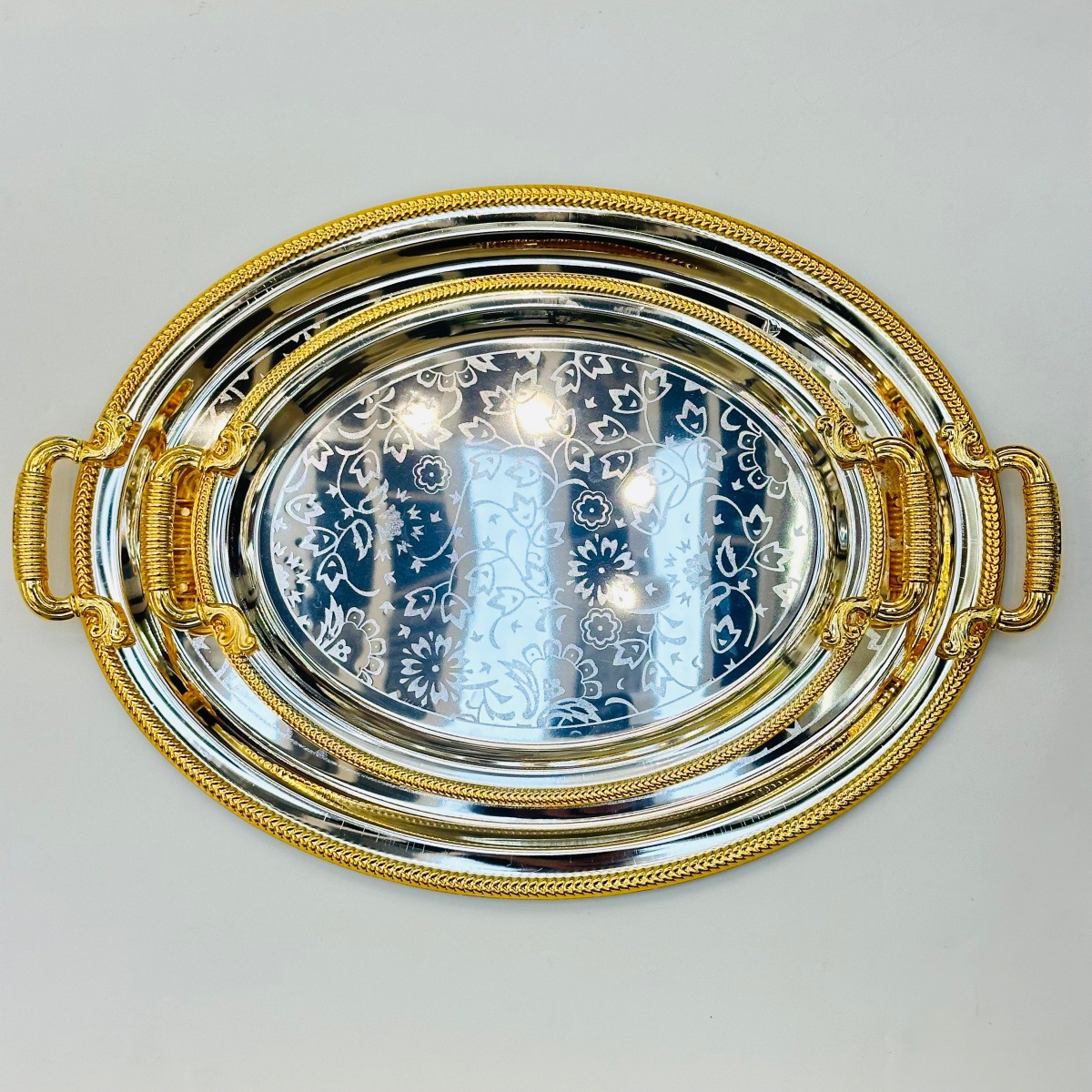 Light luxury oval-shaped silver gold-edge tray, fashionable storage dessert plate decoration, high-end Middle Eastern household dried fruit tray