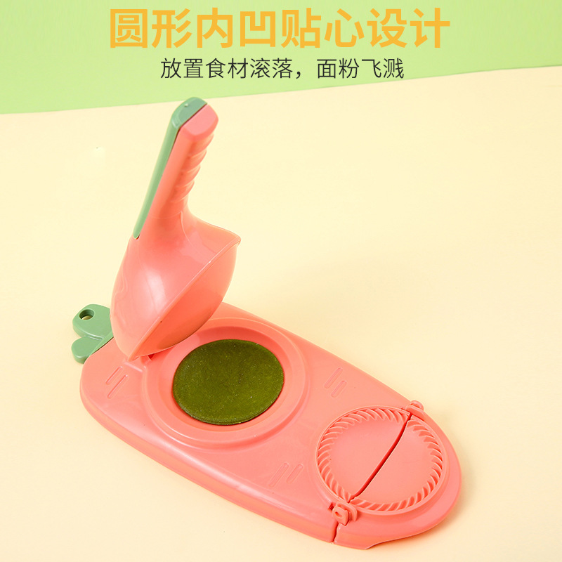 A small-sized dumpling-making wonder, a new type of dumpling mold, a wrappers press, a household dumpling wrappers press machine, and a tool for rolling out dough wrappers Application Scenario