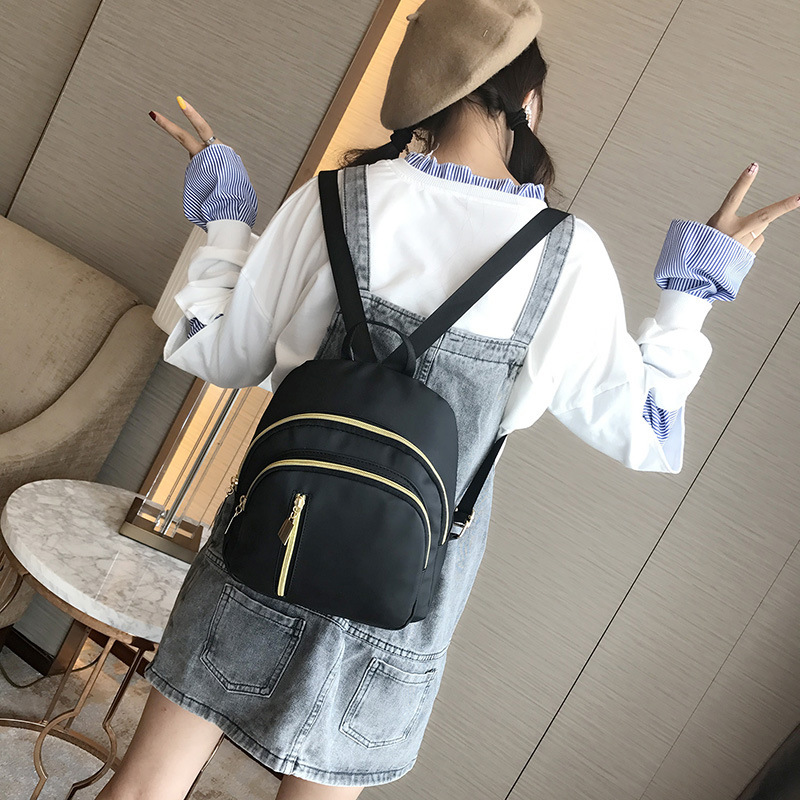 双肩包/背包/大学生书包女/双肩背包/双肩背产品图