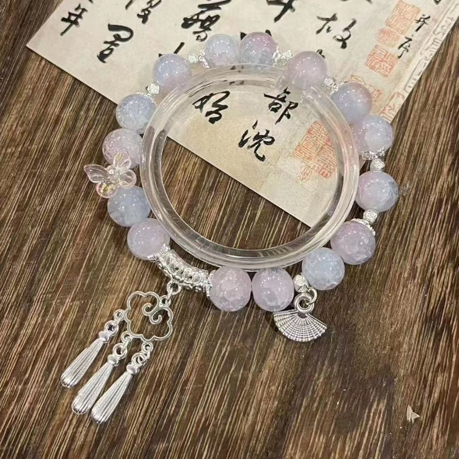 Cloud plume cloud for shirt with the same derivative impression bracelet female Instagram niche design high appearance level all with girlfriends bracelet full figure