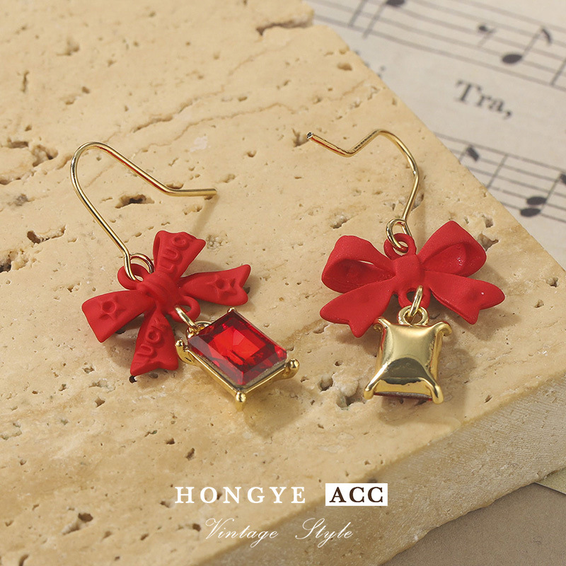 蝴蝶结耳环秋冬高级感气质耳钉冬红色百搭耳饰镶钻时尚风复古耳钩