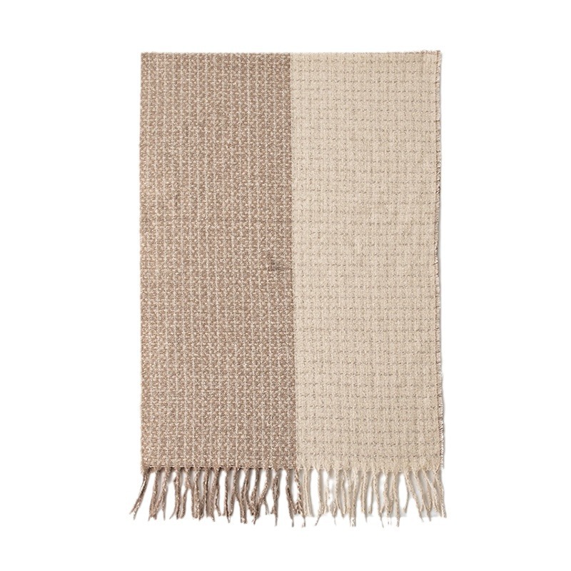 Wholesale of new spring warm scarves imitating cashmere with a high-end look, women's checkered neck, casual and versatile commuting shawl Item Picture