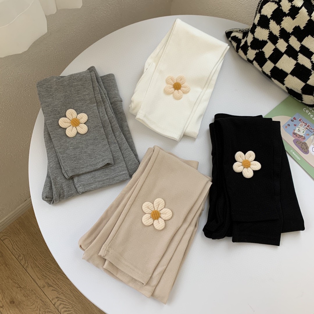 Autumn and winter Korean-style children's leggings, sunflower cotton girls' leggings, high-waisted slim-fit pants Specification image