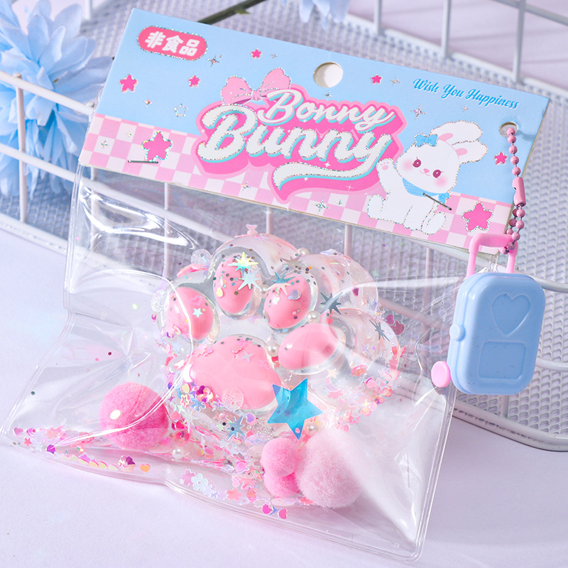 Crystal cat claw pinch relief toy Color sequins transparent cat claw vent creative pinch music spot wholesale Application Scenario