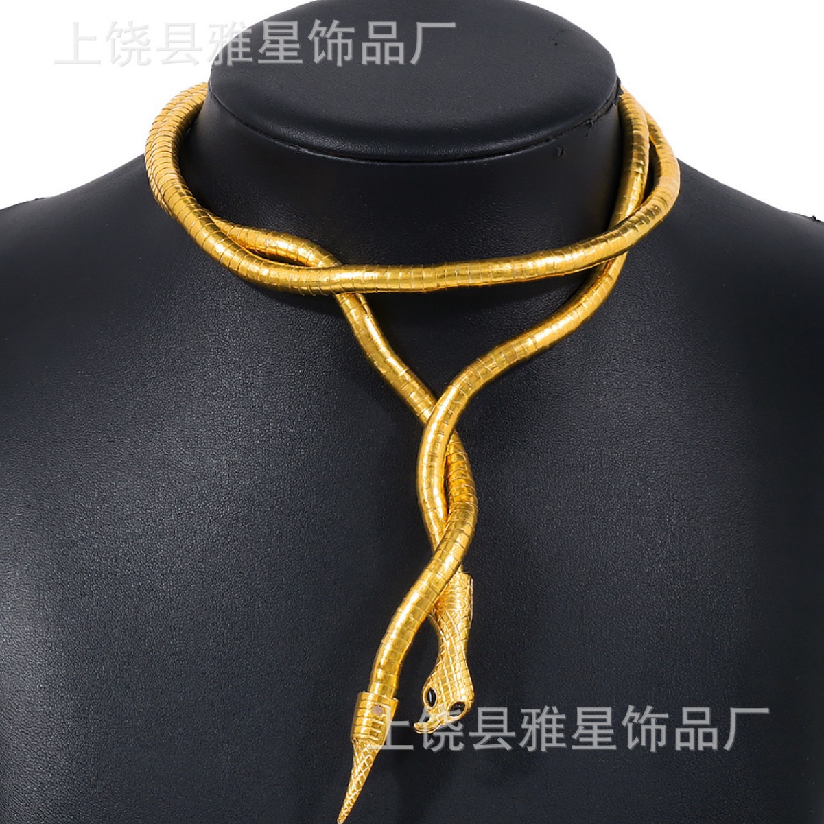 Bride's wedding accessories, lady's bride necklace decoration set, fashionable gold and silver double snake brilliant banquet necklace Item Picture
