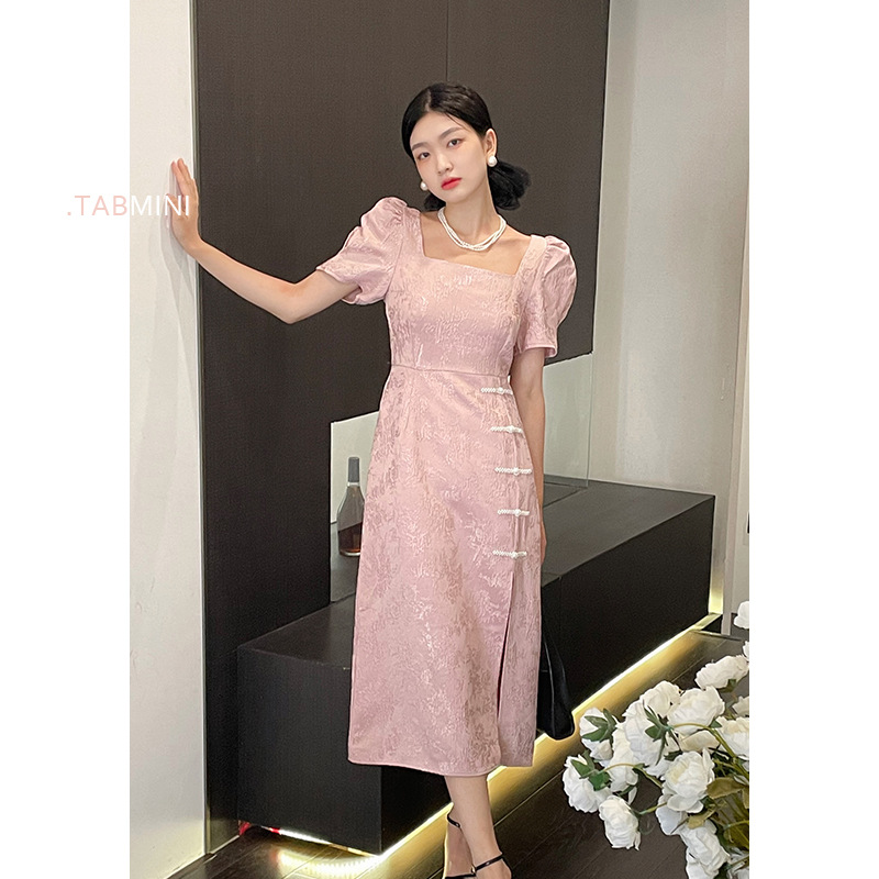 Thirteen Factories' 2022 new square-neck puffed-sleeve cheongsam dress for summer women's wear, a new Chinese-style slit modified dress details Picture