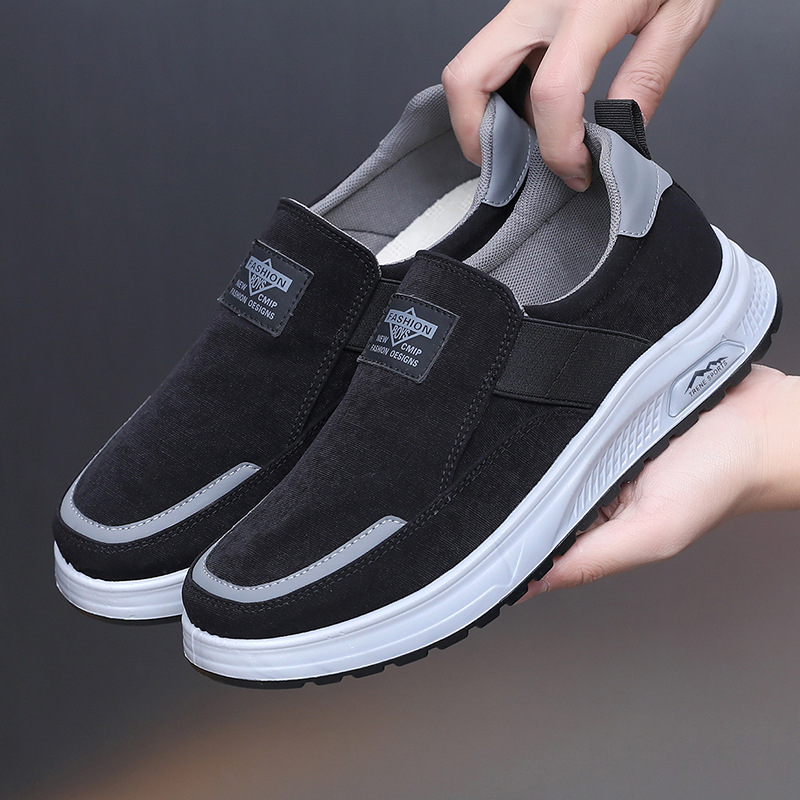 Men's Spring and Autumn new anti-slip sports shoes, durable thick-soled breathable cross-border shoes wholesale fashionable and casual men's shoes