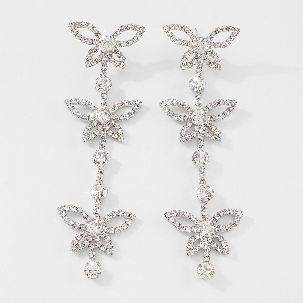 European and American cross-border butterfly tassel earrings, sparkling rhinestones, fashionable and beautiful diamond-encrusted chain earrings, claw chain welded accessories Specification image