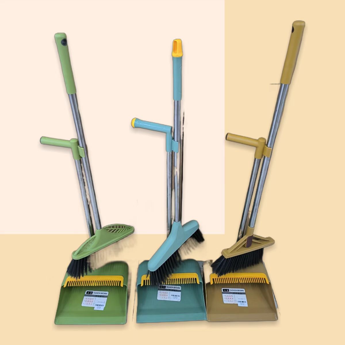 Household broom, dustpan set, cleaning set, wholesale plastic broom, soft-bristled broom, bucket set, broom combination Specification image