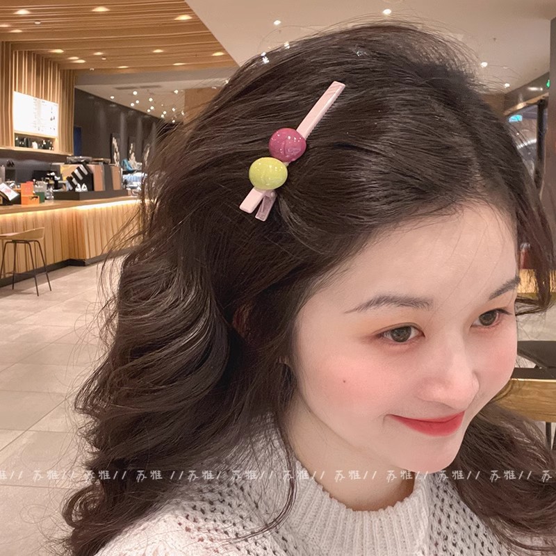 The same candy-colored bangs hairpin, straight hairpin, side hairpin for women, back clip, headpiece and duckbill clip as in South Korea Specification image