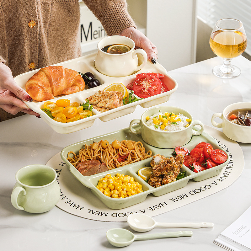 分格减脂快餐盘家用高颜值儿童分餐盘陶瓷釉下彩早餐盘子五格批发