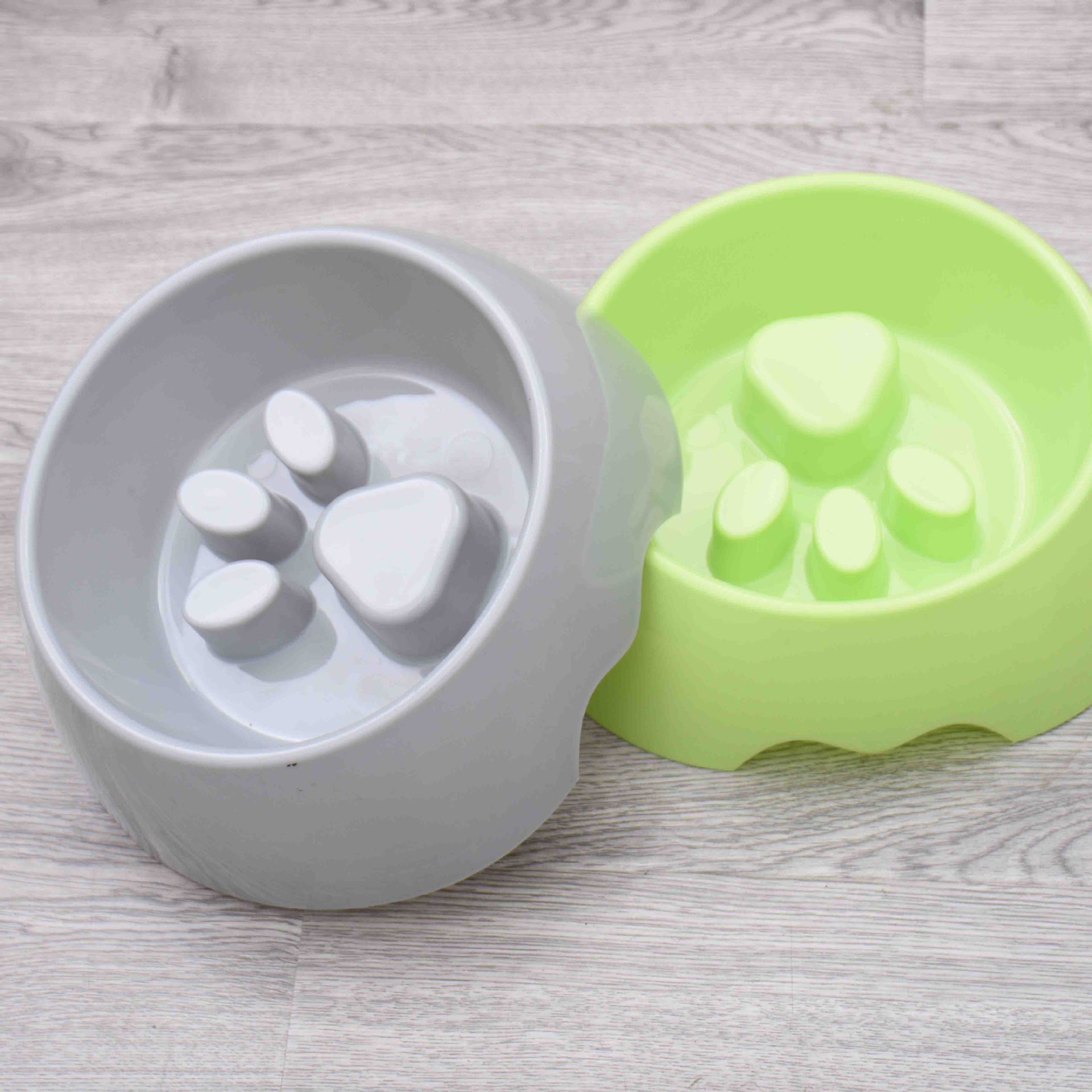 Dog anti-choking bowl, pet slow food bowl, puppy slow food single bowl, pet supplies plastic