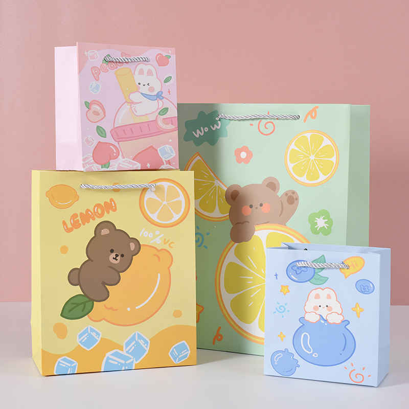 New White Card Thick Gift Bag Cartoon Animal Tote Bag Children's Day Gift Wrapping Paper Bag