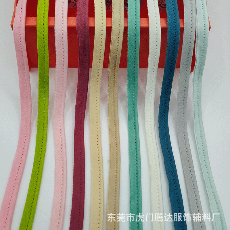 Cotton fabric sofa, throw pillow, three-piece set, trim, piping, toothed, hoodie, curtain, edge trim, and accessories Application Scenario