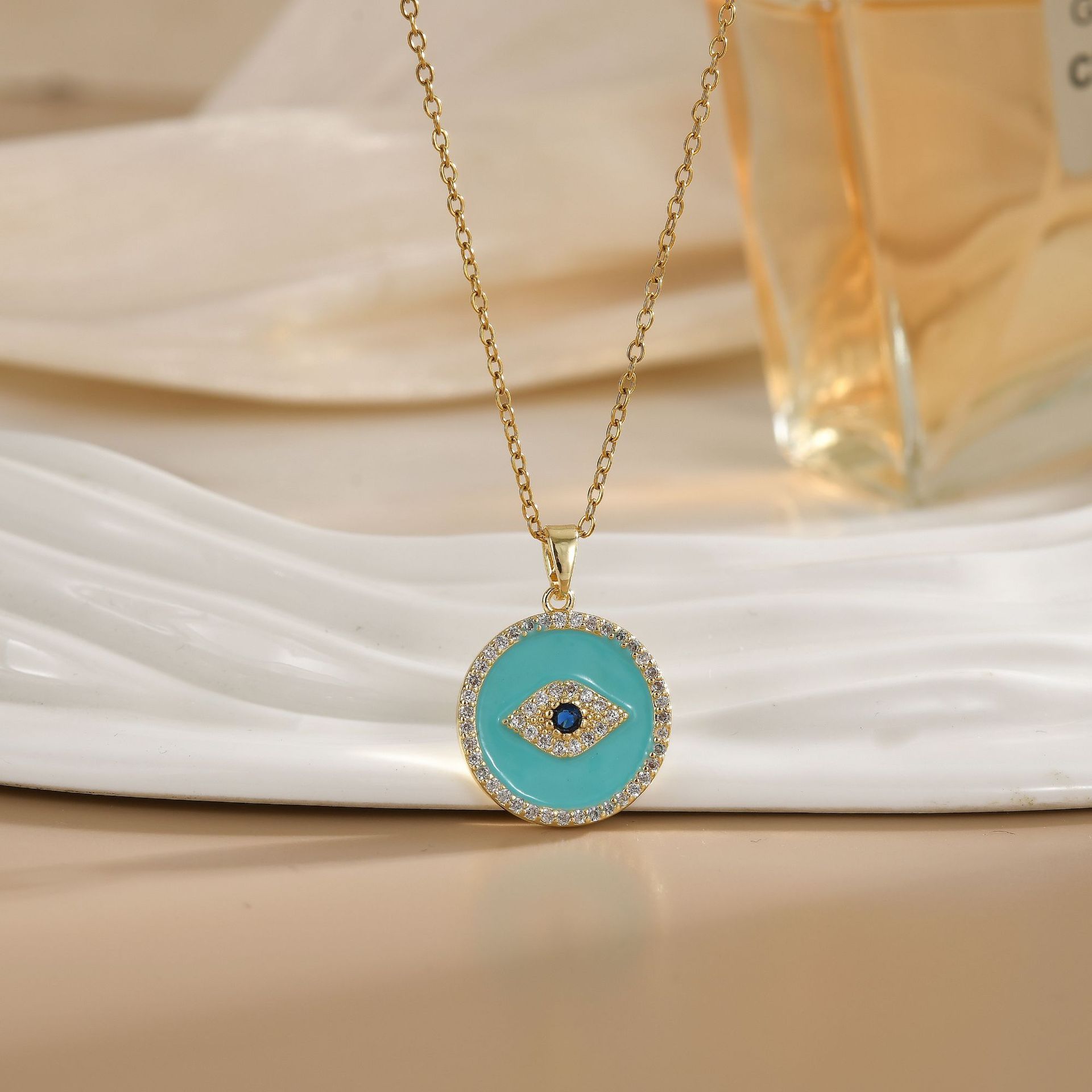 跨境亚马逊热卖钛钢项链女恶魔之眼吊坠小众感轻奢百搭锁骨链饰品详情32