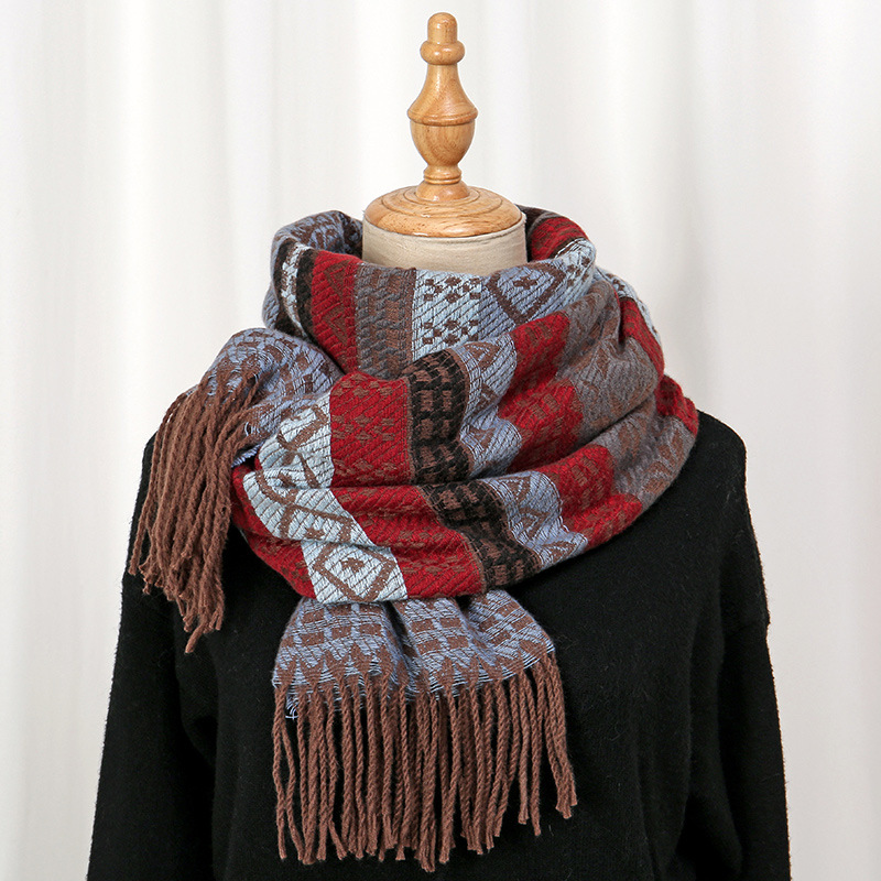 围巾/丝巾女长款百搭/穆斯林头巾/薄羊绒围巾/丝巾女长款时尚细节图