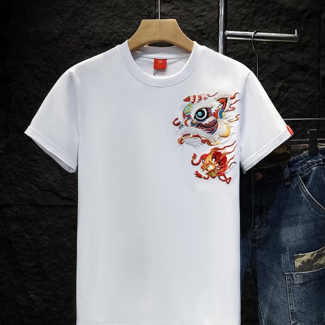 New Chinese trend lion dance embroidery short-sleeved T-shirt for men's summer, a must-have off-the-shoulder T-shirt, a loose new trend Chinese-style top details Picture
