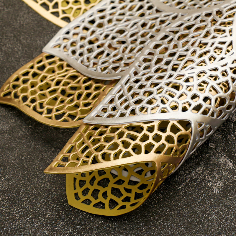 Foreign trade Nordic placemats, flower-shaped irregular Western placemats, special-shaped coasters, pvc waterproof, heat-resistant, hollowed-out heat-insulating pads Specification image