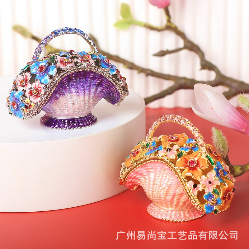 Metal jewelry boxes, birthday gifts, popular handicrafts in scenic spots, flower baskets, enamel decorative items, living room home decorations details Picture