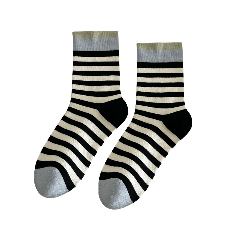 Socks stall a generation of new autumn socks women's striped cotton socks women's casual breathable contrast color stack socks Item Picture