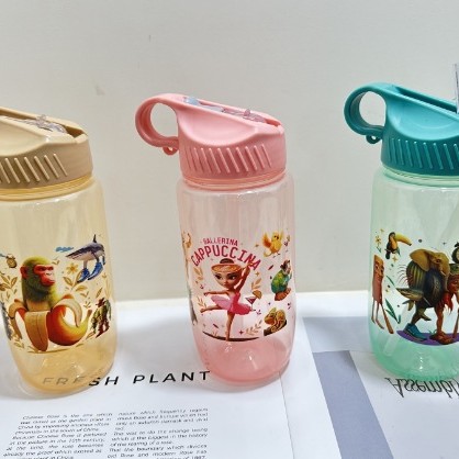 Overseas best-selling products: Shan Hai Jing series water cups, children's water cups, straw drinking water kettles, student portable space cups Application Scenario