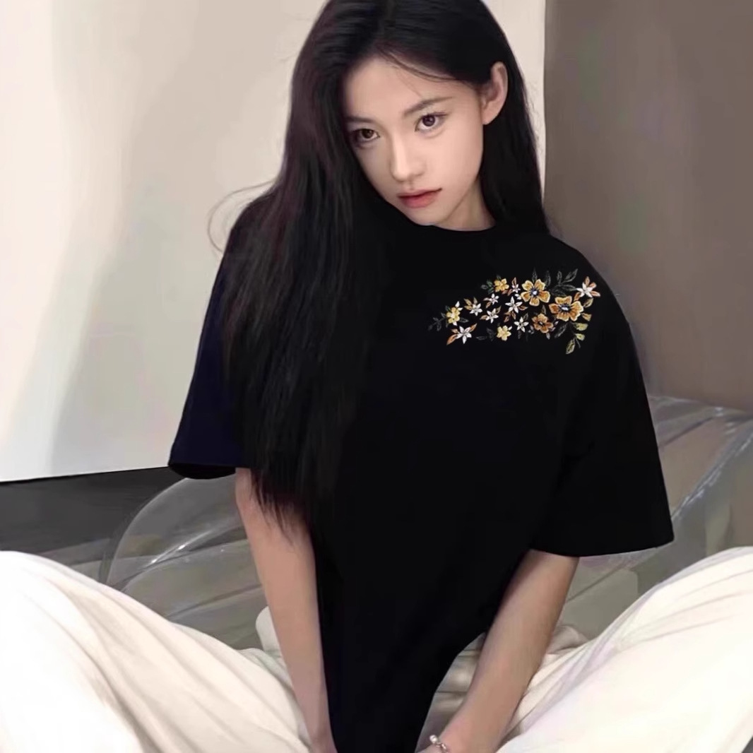 Black pure cotton short-sleeved T-shirt for women, 2025 new summer style American loose shoulder design half-sleeved T-shirt top Specification image