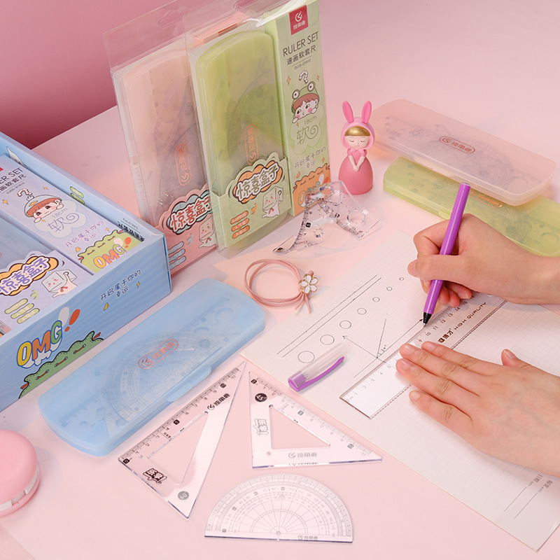 Transparent plastic rulers, soft sleeve rulers, creative stationery for students to start school, Kebei Zhan brand manufacturer wholesale blind boxes Application Scenario