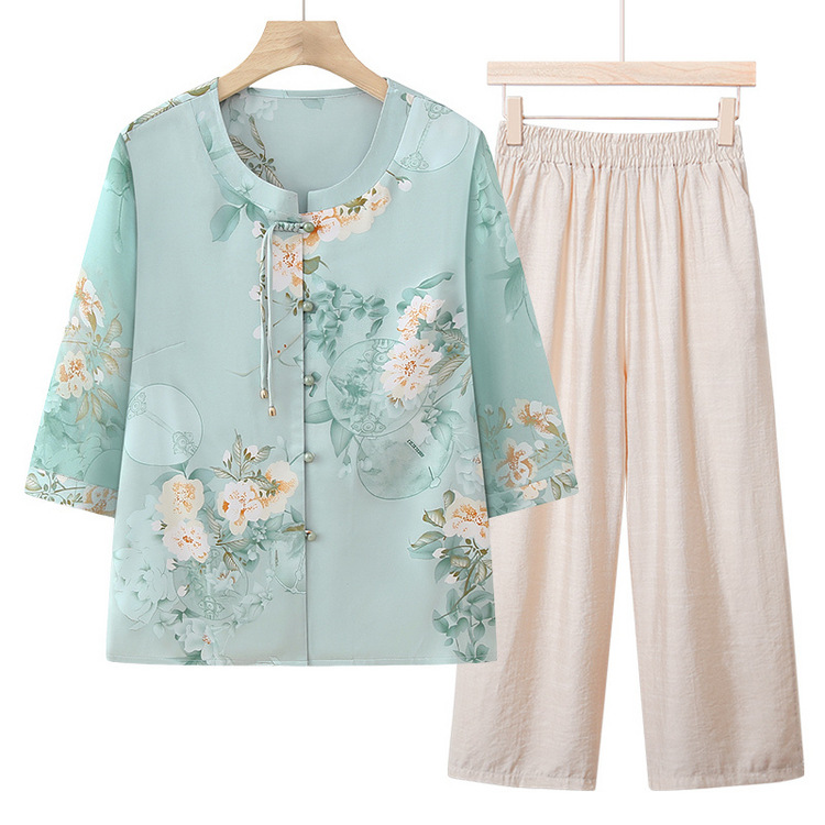 New Chinese-style mom's summer mid-sleeved button-up top, stylish summer dress for middle-aged and elderly people, grandma's Chinese-style small blouse set