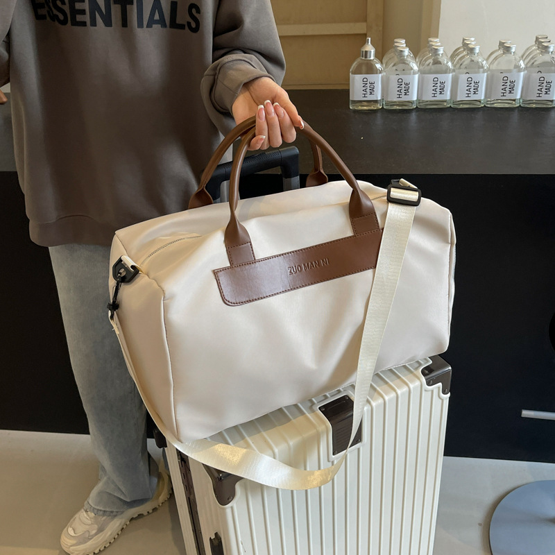 旅行包/运动包/逛街包/万向轮行李包/宠物背包细节图